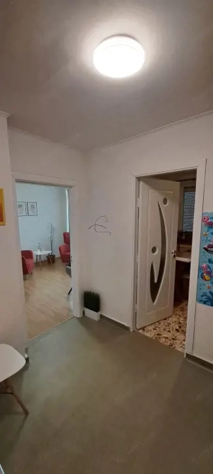 Apartament cu 2 camere, bvd Nicolae Titulescu / Scoala Decebal - imagine 6