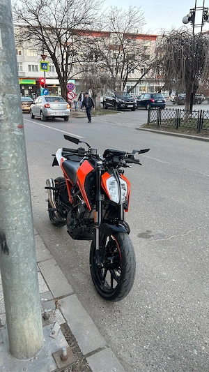 vand ktm duke 125 2017 - imagine 3