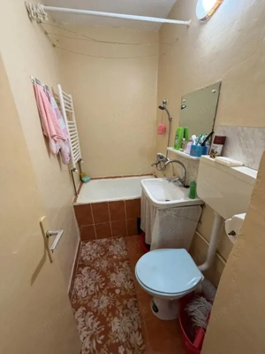 Apartament 2 camere, et 3/4 Filiasi , 45000 euro - imagine 6