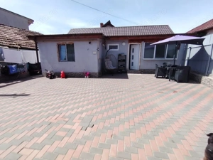Casă parter, 40 mp, 2 dormitoare, mobilată complet, zona Brestei