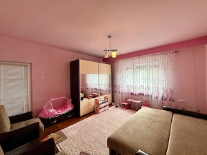Casa elegantă cu piscină și curte generoasă în Deva   spațiu, lumină și confort pentru familie  - imagine 3