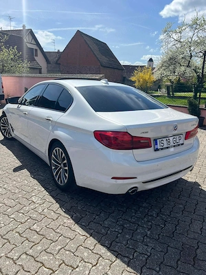 BMW seria 5 530d xDrive AT - imagine 3