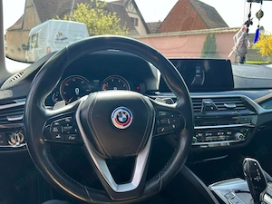 BMW seria 5 530d xDrive AT - imagine 9