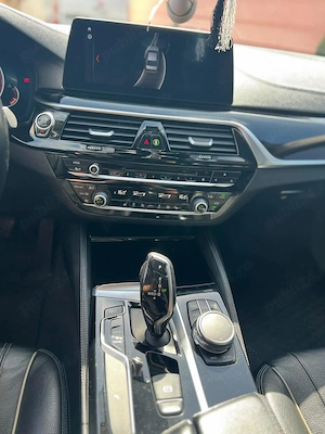 BMW seria 5 530d xDrive AT - imagine 6