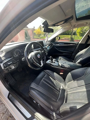 BMW seria 5 530d xDrive AT - imagine 7