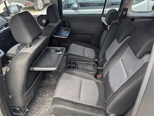 Mazda 5 din 2007