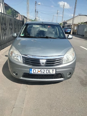 Dacia Sandero Gri