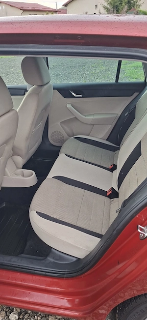 Vând Skoda Rapid Combi - imagine 6