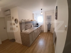 Apartament 2 camere, 58 mp, etaj 3, centrala si AC, zona 1 Mai  - imagine 8