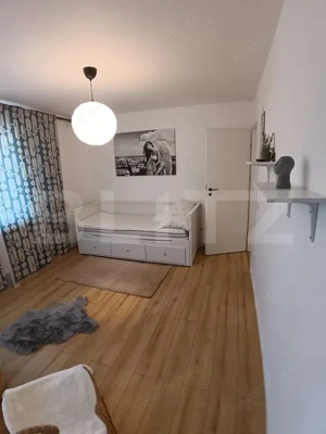 Apartament 2 camere, 58 mp, etaj 3, centrala si AC, zona 1 Mai  - imagine 4