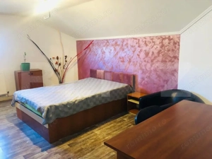 Apartament modern, 3 camere, 120 mp, curte proprie, loc de parcare privat - imagine 7