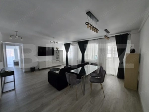 Apartament 3 camere, modern, zona Lapus