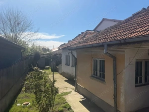 Casa pe parter, 240 mp teren, zona Brestei