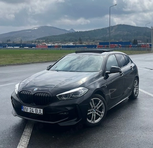 BMW Seria 1 BMW 118i F40 M Sport 2023, Trapa Panoramica
