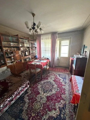 Apartament 73mp cu 3 camere decomandat, 1 Mai vizavi de Spitalul Nr 1 , Insula.