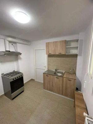 Apartament la casa, 40 mp, zona Centrala - imagine 5