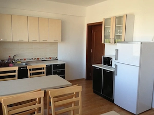 Oferim spre inchiriere spatii de birouri in Brasov, bd. Grivitei, intr-o zona foarte accesibila. - imagine 8