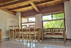 Proprietate deosebită cu panouri fotovoltaice si panouri solare –Sânpetru,BV. - imagine 15