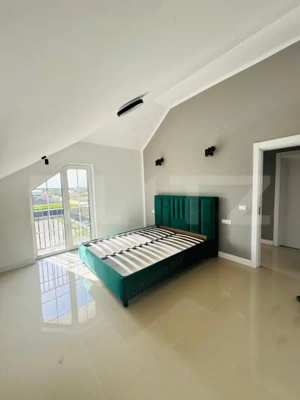 Casa Indiviaduala de vanzare, 6 camere, 215 mp - Stupini - imagine 3