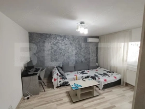Apartament 3 camere, etaj 7/9 cu lift, 70 mp, zona Micro 6  - imagine 2