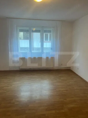 De vanzare, casa in Schei - imagine 12