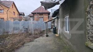 Casă cu acoperisul ars cu teren intravilan, 764 mp, zona Răzvad  - imagine 7