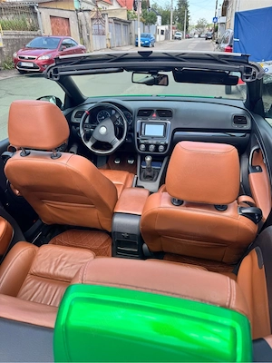 VW Eos 2.0 FSI Cabrio   look unic   multe piese noi   suspensie reglabila - imagine 5