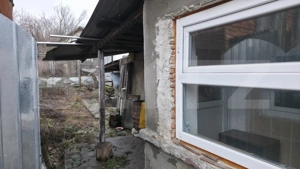 Casă cu acoperisul ars cu teren intravilan, 764 mp, zona Răzvad  - imagine 8