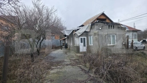 Casă cu acoperisul ars cu teren intravilan, 764 mp, zona Răzvad  - imagine 4