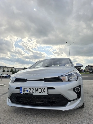 Vând Kia Rio 1.0 T-GDI 7DCT Urban MY22 - imagine 2