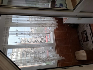 Vand apartament 2 camere  - imagine 3