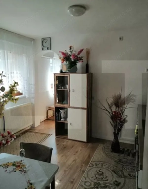 Vind casa cu doua apartamente cu intrare separata. - imagine 5
