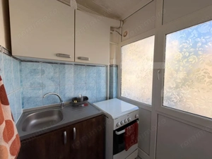 Apartament de 2 camere decomandat, zona Rovine  - imagine 8