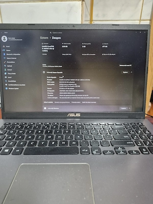 Vand laptop Asus