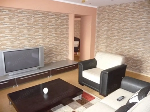 Apartament 2 camere, 70 mp, zona Calea Bucuresti - Mc Donald’s - imagine 3