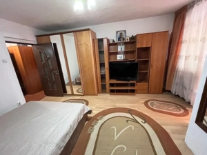 Garsoniera semidecomandata, 31 mp, zona Brazda lui Novac - imagine 3