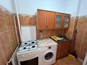 Garsoniera semidecomandata, 31 mp, zona Brazda lui Novac - imagine 4