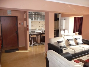 Apartament 2 camere, 70 mp, zona Calea Bucuresti - Mc Donald’s - imagine 5