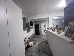 Apartament 3 camere, 71.62 mp, zona Lapus - imagine 5