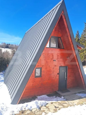 Oportunitate de investiție – 3 Cabane A-Frame la cheie în Moieciu  - imagine 2