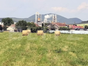 Teren intravilan generos + 2 case – 15.277 mp, front 30 m, multiple posibilități - imagine 15