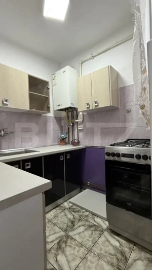 Garsoniera spatioasa, 30 mp, balcon inchis, zona Reghin  - imagine 3