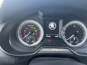 Skoda Octavia stile unic propietar ! - imagine 9
