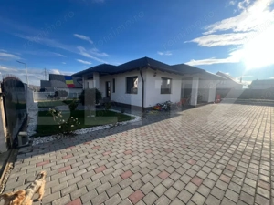 Casă Modernă în Stil Mediteranean, Nazna – Mobilată, Utilată, Zonă Liniștită - imagine 4