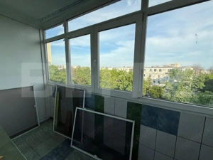 Apartament 2 camere de vanzare – zona Malu Rosu - imagine 3