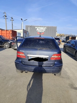 Dezmembram Mercedes B-Class W245 2.0 cdi 103 kw Cutie hidramata An 2007 Cod motor 640.941 - imagine 3