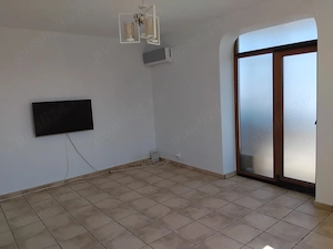 Apartament 3 camere decomandat targoviste, Micro 6 zona select - imagine 2