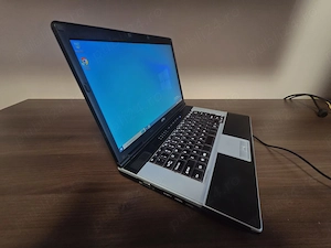 Laptop office Fujitsu LIFEBOOK E742 E
