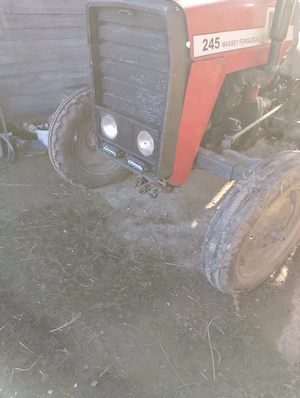 Tractor Massey Ferguson  - imagine 2
