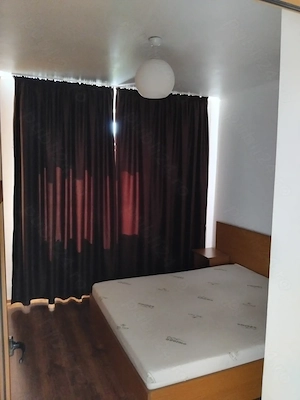 Apartament 3 camere decomandat targoviste, Micro 6 zona select - imagine 9